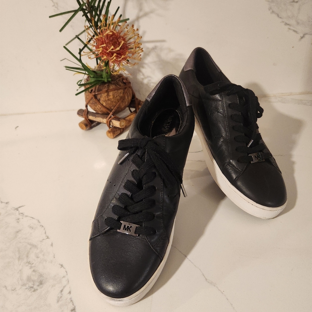 Michael Kors Black Size 10M Loafers Sneakers - Picture 7 of 14
